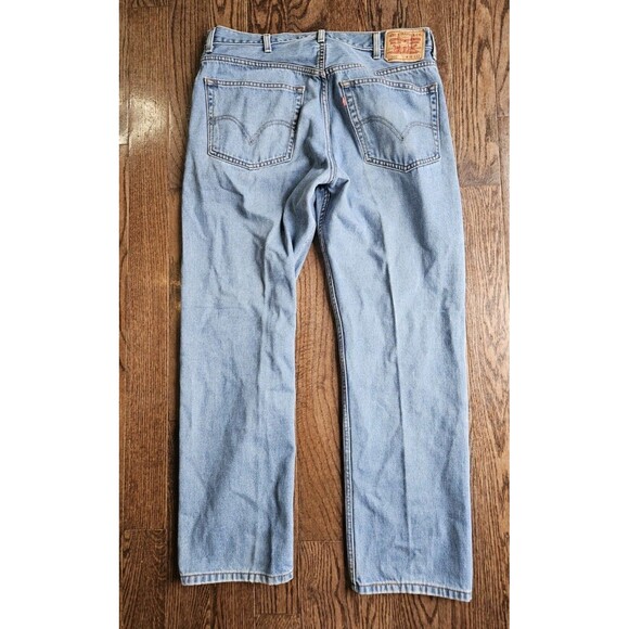 Levi's 505 Jeans Men's 38X32 Regular Fit Straight Leg Med/light Wash #005054891 - Picture 2 of 11